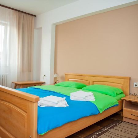 Prenociste "Nacional" Hotel Prnjavor Eksteriør billede